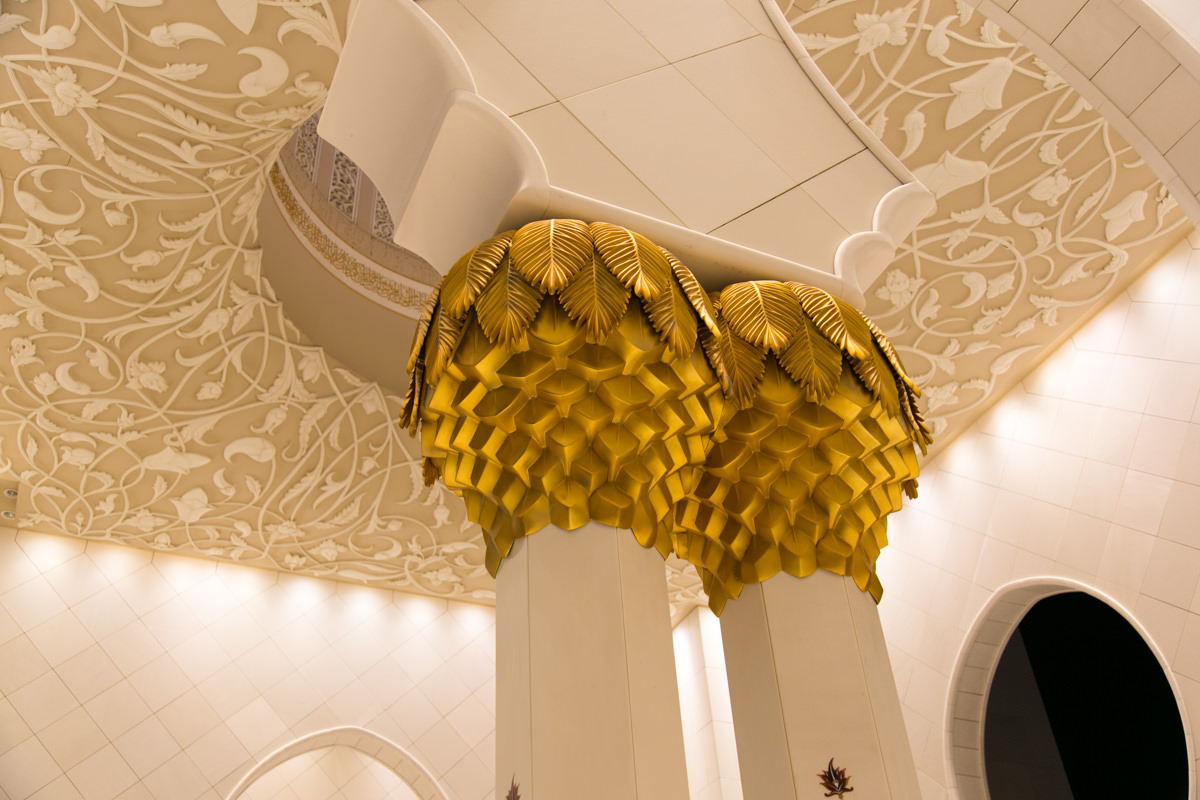 sheikh-zayed-mosque-at-night-00002