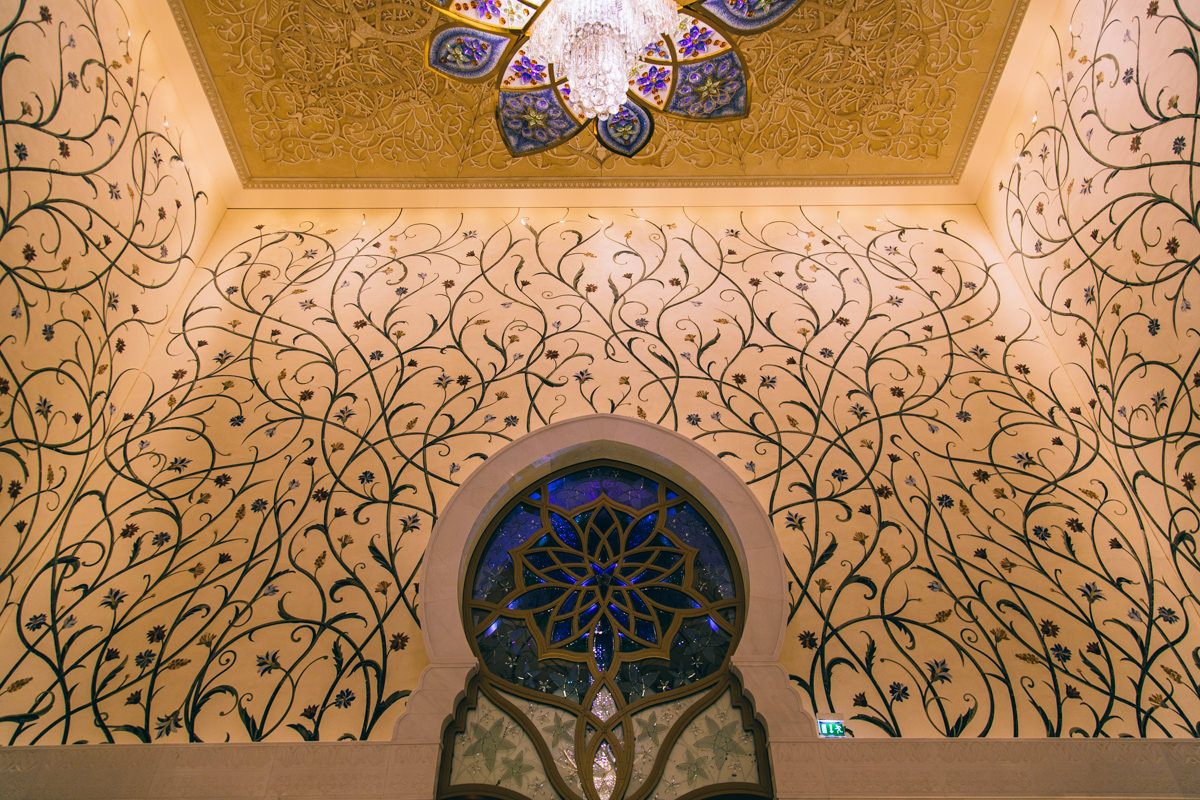 sheikh-zayed-mosque-at-night-00009