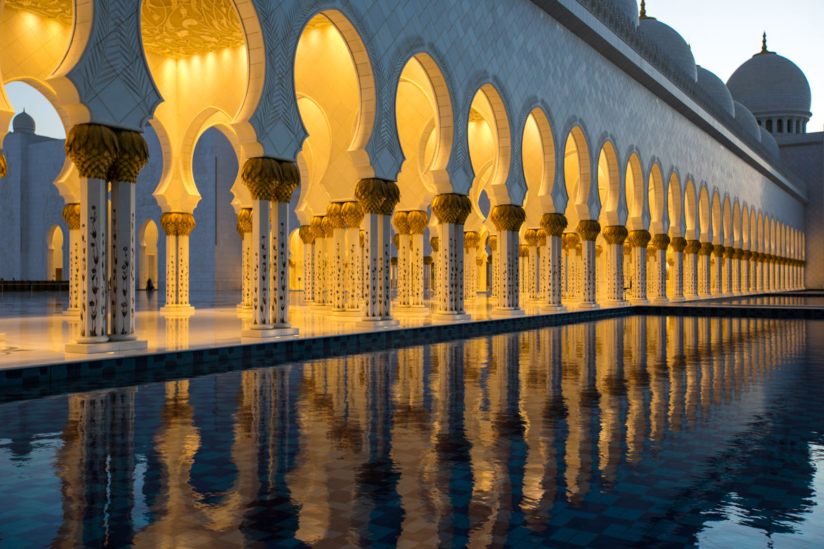 Pillars of the Sheikh Zayed Mosque