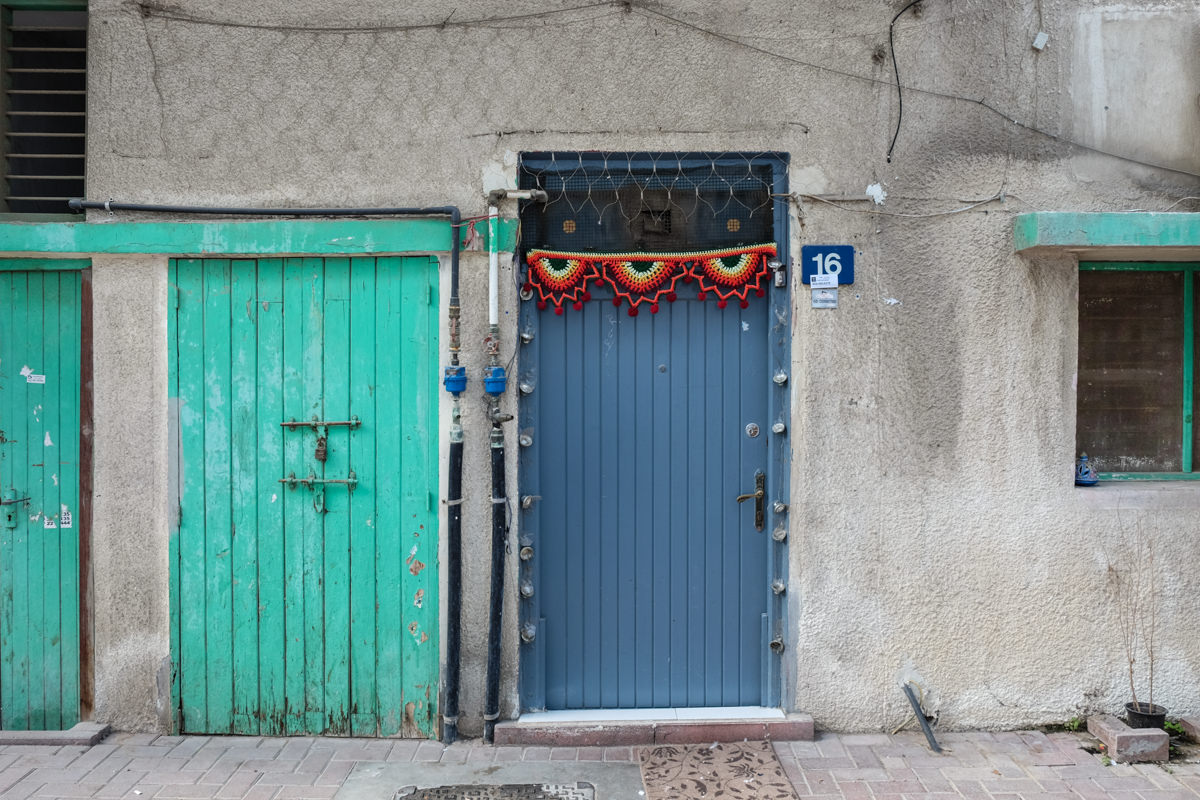 Doors in Deira